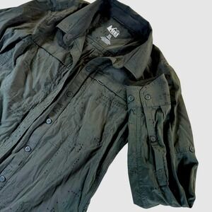 REI Co-op Women's XS Olive Green Roll-Up Sleeve Button-Up Outdoor Shirt Gorpcore
